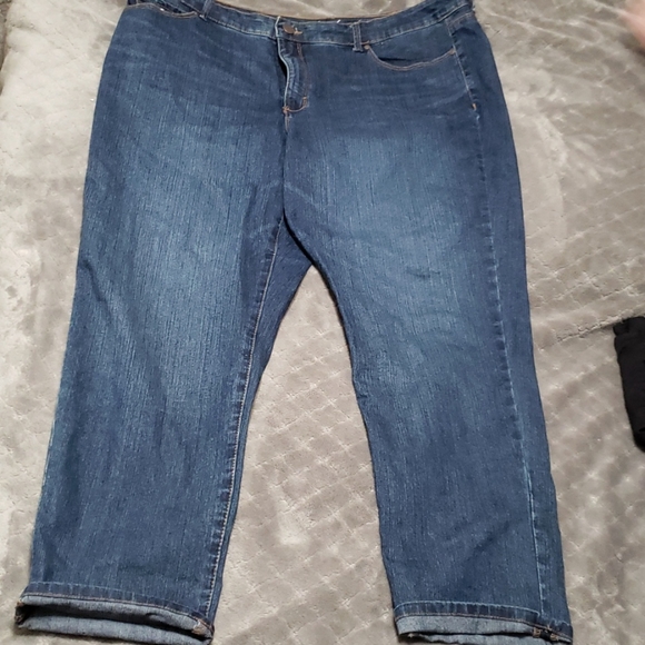 gloria vanderbilt crop jeans